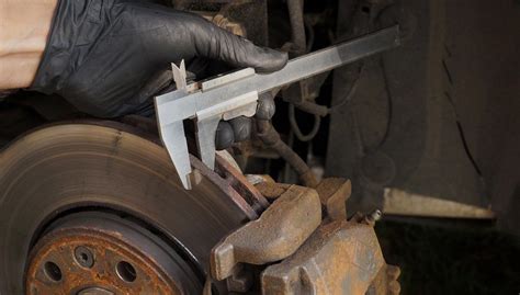 measuring disc brake pad thickness|brake pad thickness charts.